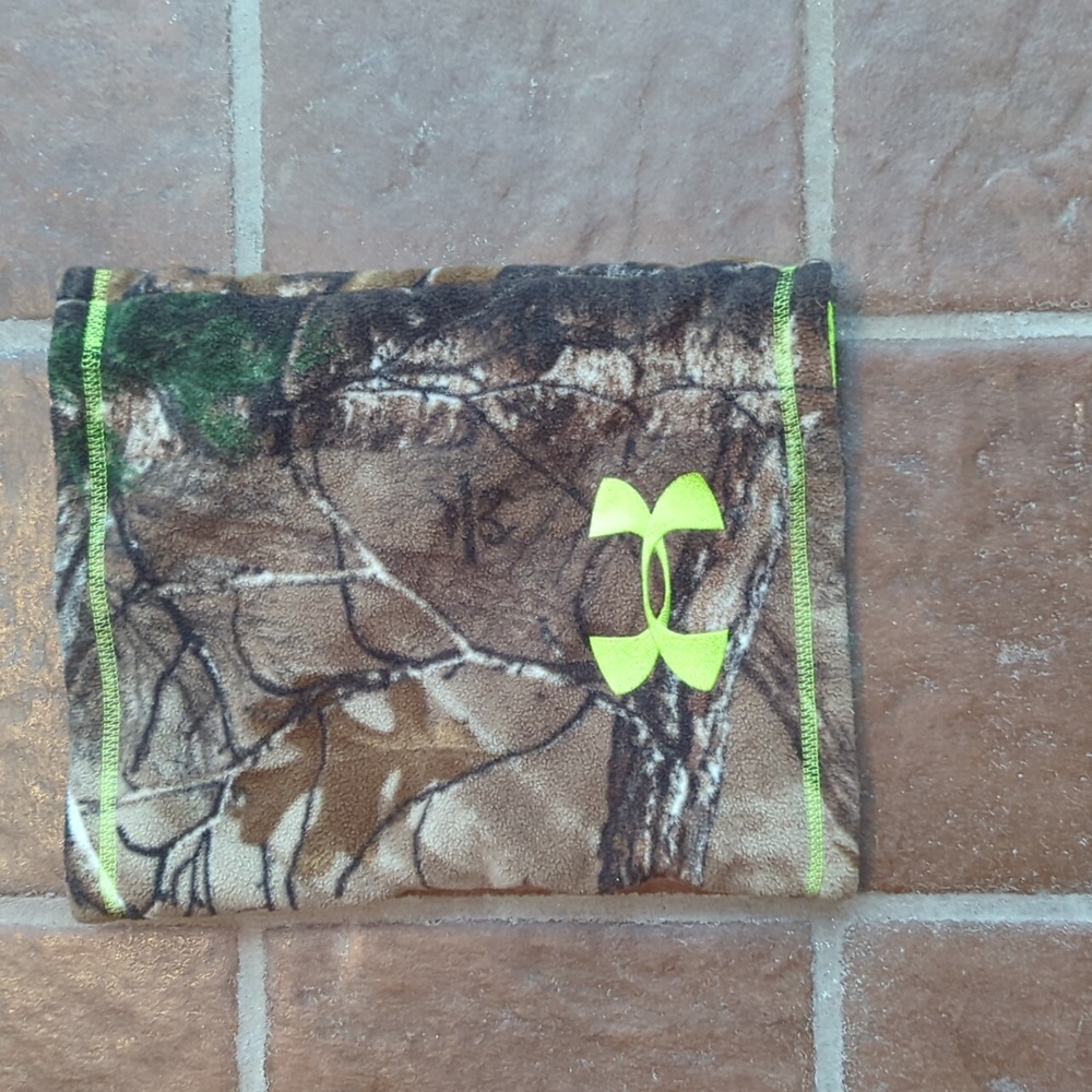 Under Armour Hunting Gator